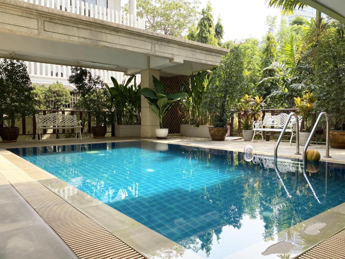 14 Place Sukhumvit Suites Bangkok Eksteriør bilde
